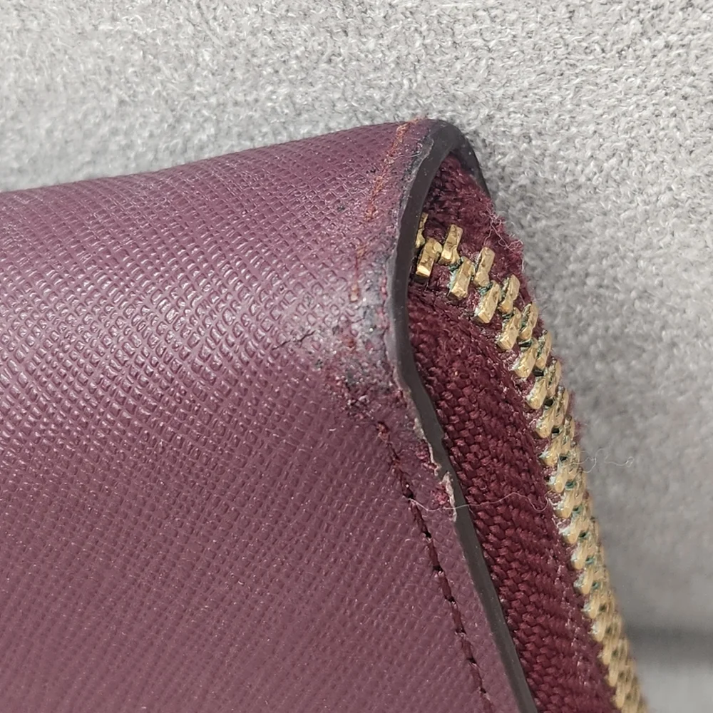 Kate Spade Zip Around Wallet Plum Purple Saffiano Leather Neda Laurel Way Logo
